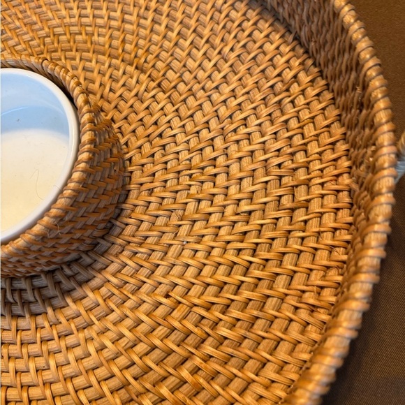NWOT Beautiful Woven Basket Chips And Dip Bowl W/Handles  Party Fast Shipping - Picture 3 of 16